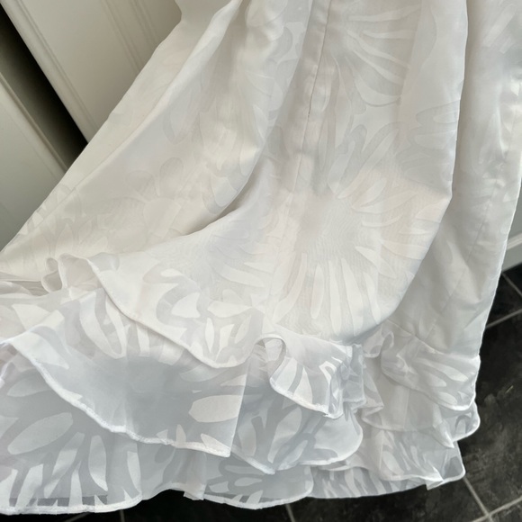 Lilly Pulitzer Lu Dress in Classic White Hot Fun - Picture 3 of 5